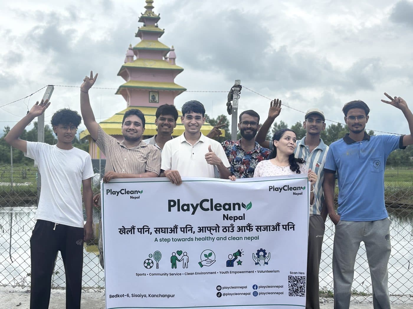 Our first program: cleaning Bhamkeswar Mandir in Sisaiya